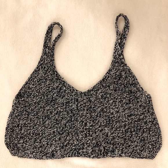 Talula by Aritzia Varrick knit crop top, size M - Picture 6 of 9